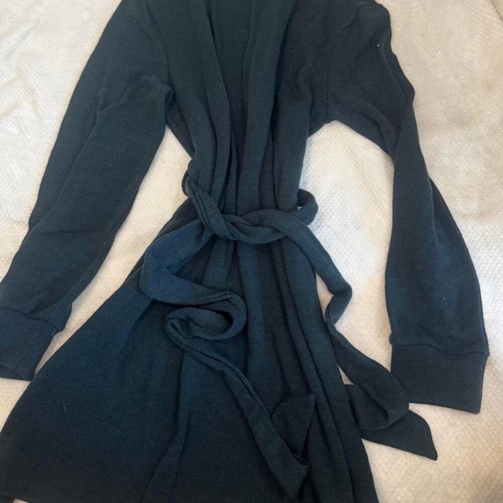 Green long sleeve turtleneck sweater